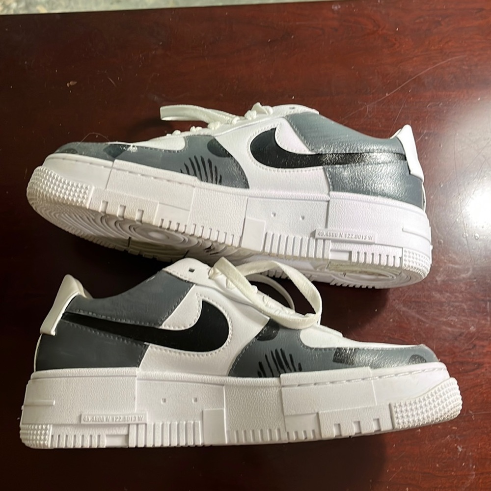 Nike custom shoes 👟 ‼️SOLD ‼️